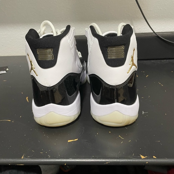 Jordan 11 retro dmp Gratitude - Picture 1 of 8